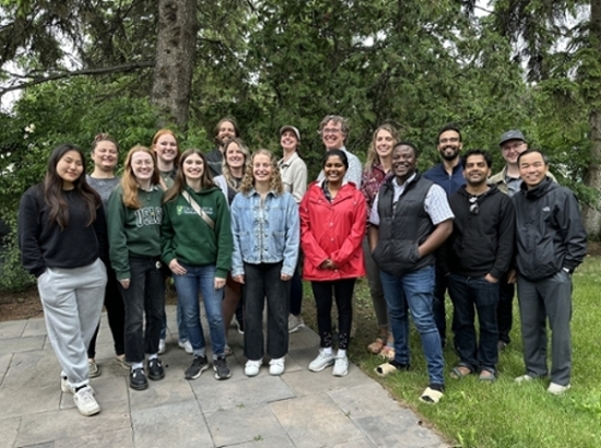 photo of lab group members
