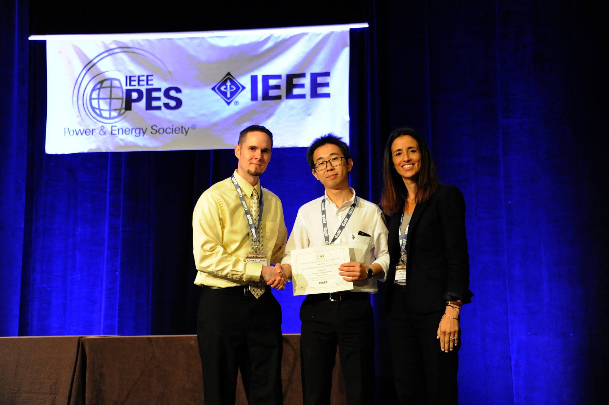 Shane Jin receives PES First Place.